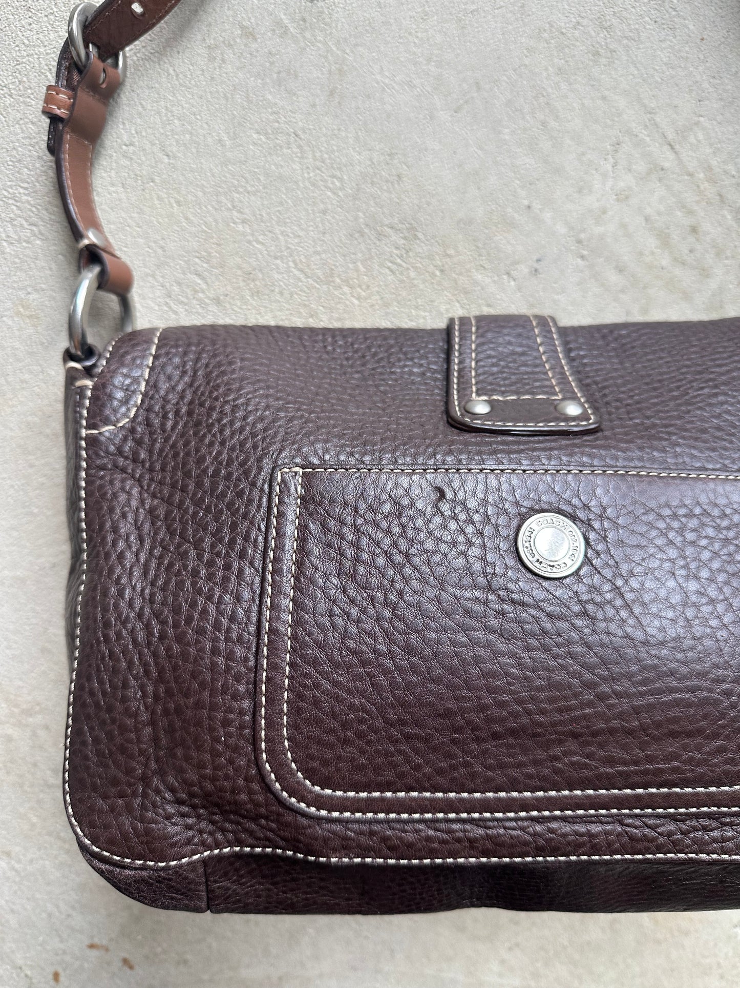 Vintage Y2K Coach Brown Square Soho Style Leather Shoulder Bag