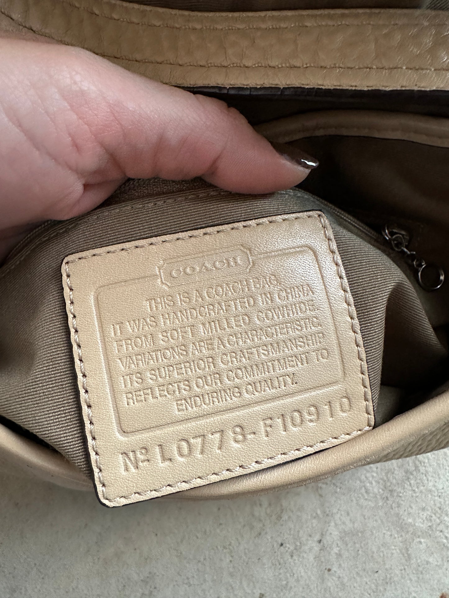 Vintage Coach Beige Soho Shoulder Bag