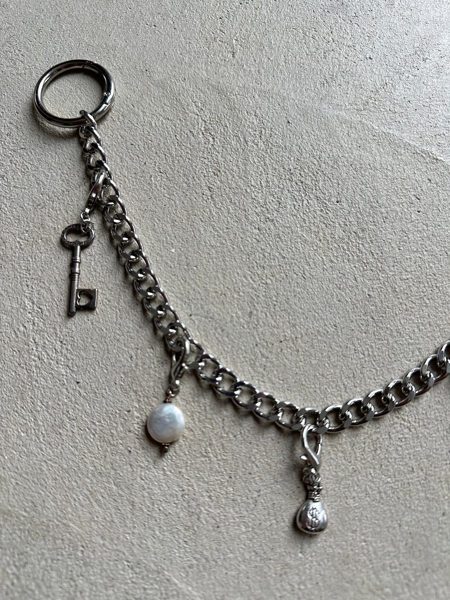 5 Charm Long Chain