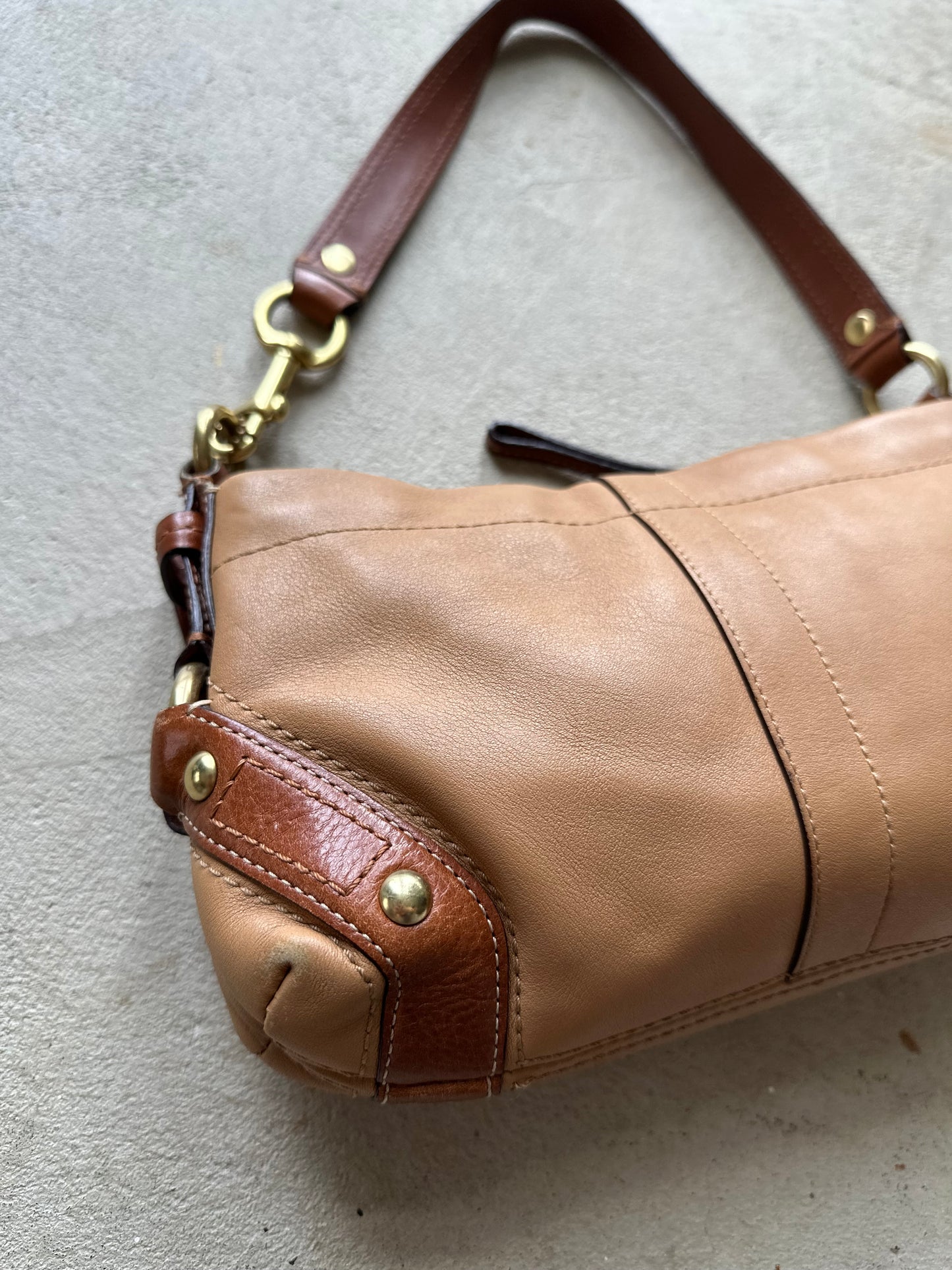 Vintage Y2K Coach Leather Shoulder Bag