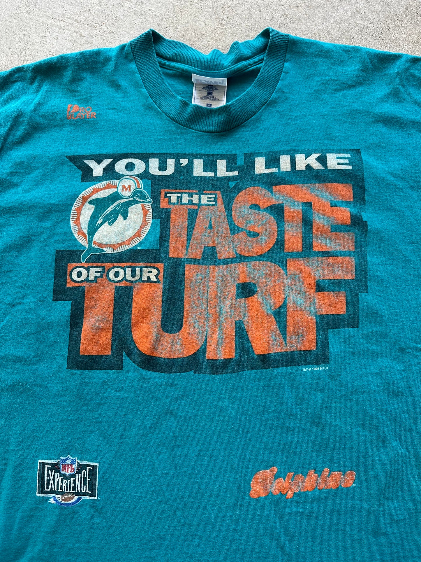 Vintage ‘95 NFL Miami Dolphins Single Stitch T-Shirt - XL