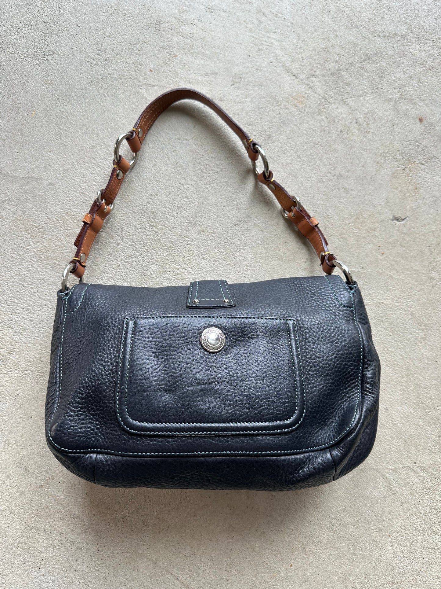 Vintage Y2K Coach Navy/Black Square Soho Style Leather Shoulder Bag