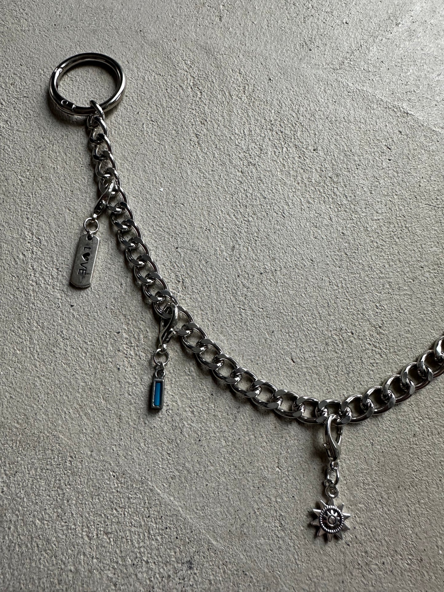 5 Charm Long Chain