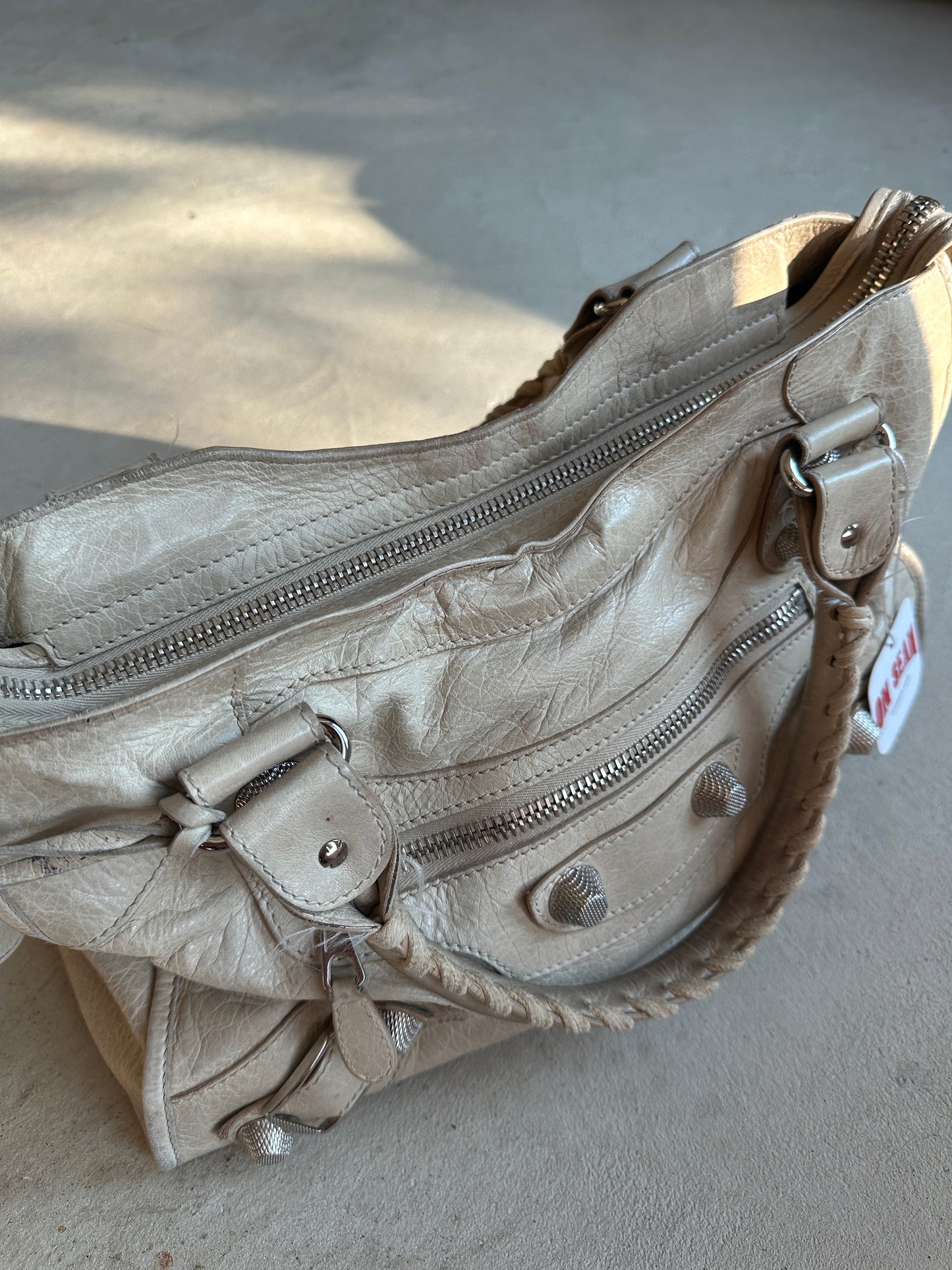 Vintage Cream Balenciaga City Bag