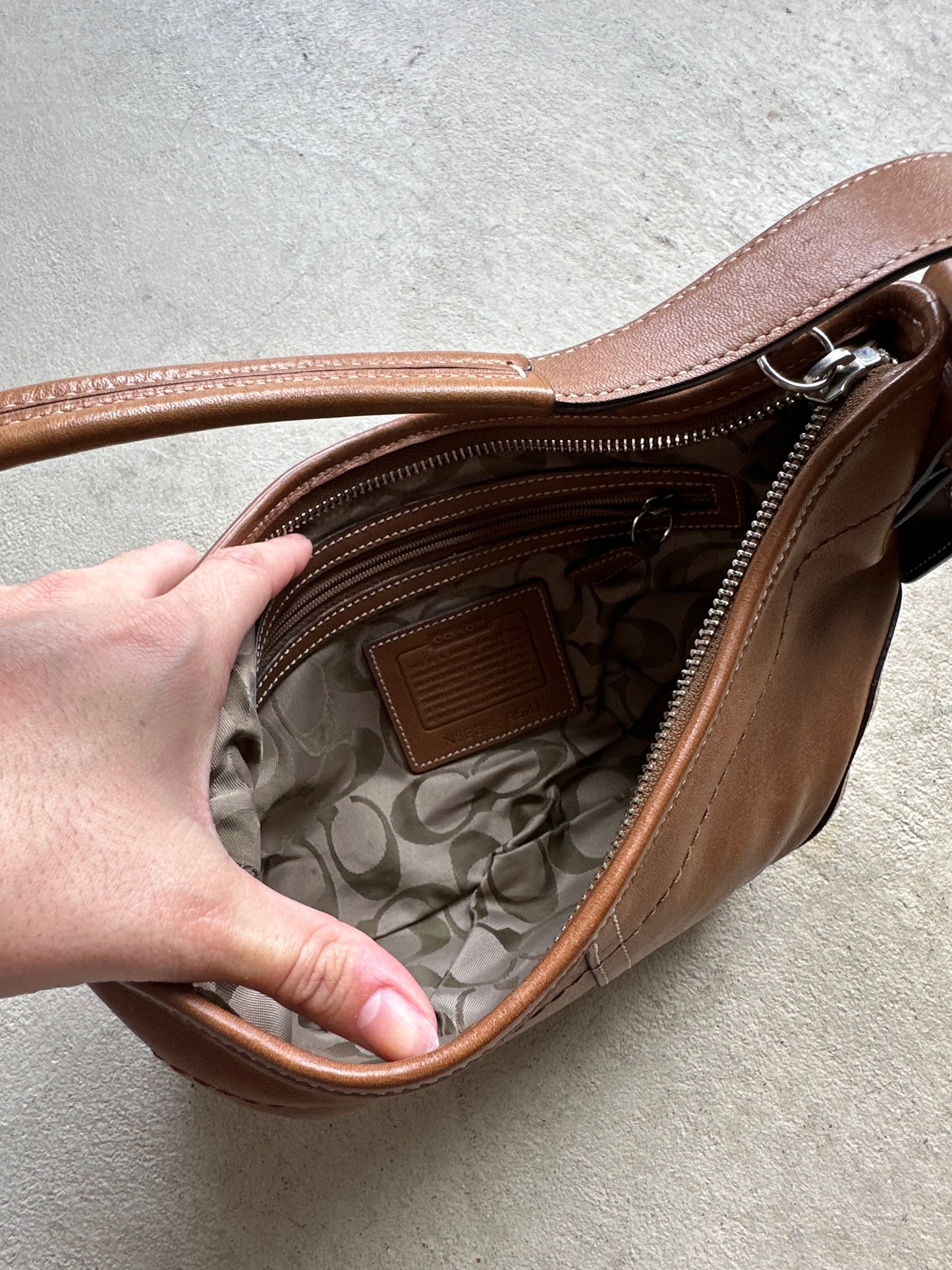 Vintage Y2K Coach Brown Croissant Leather Shoulder Bag