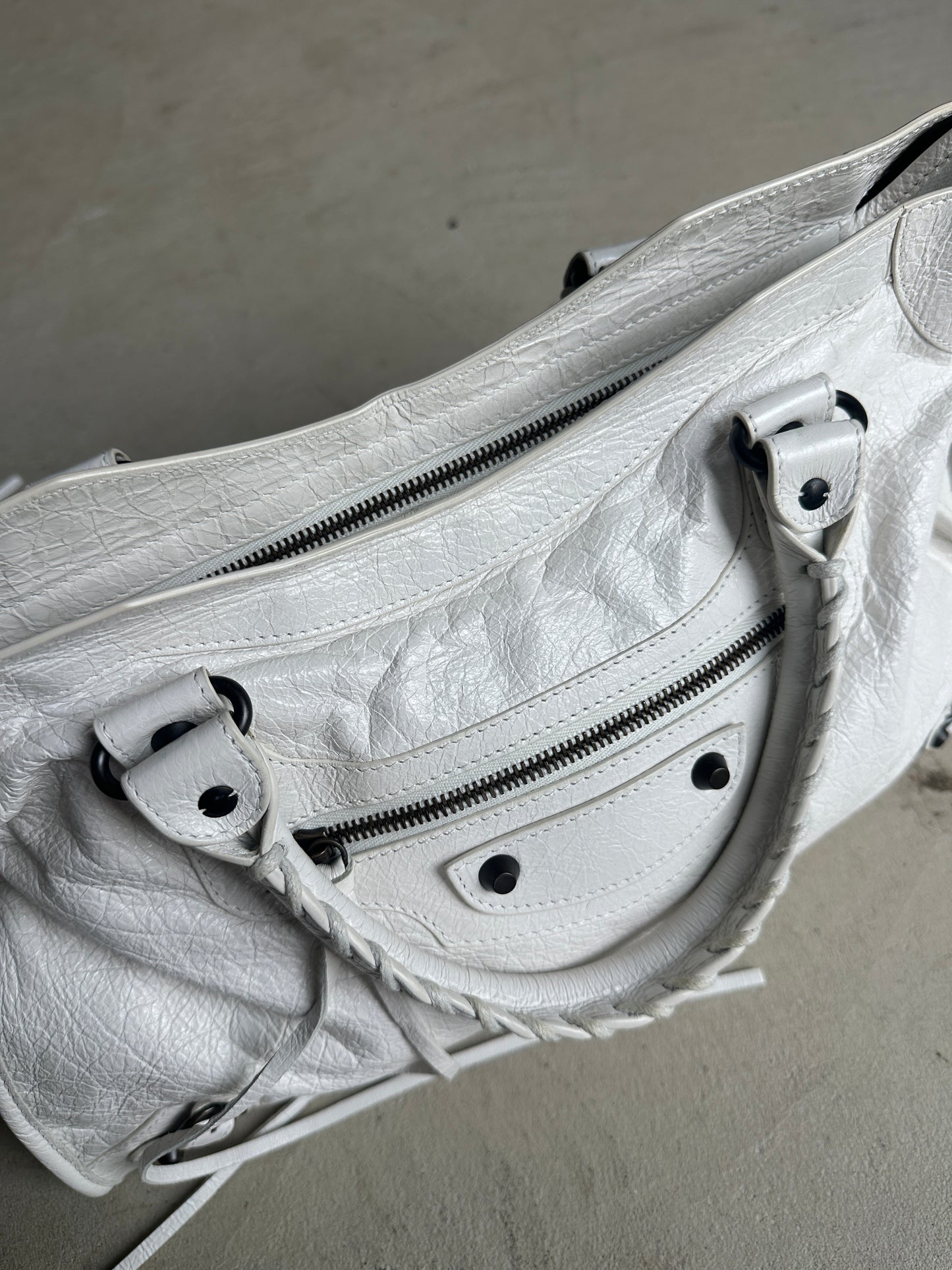 Vintage White Balenciaga City Bag