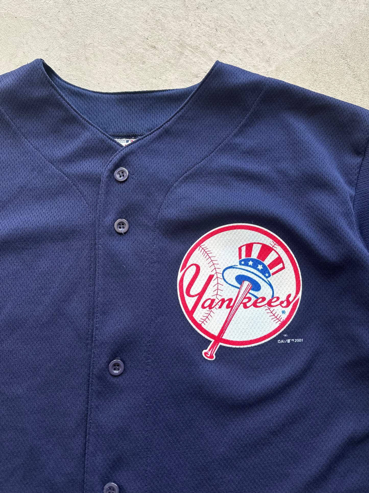 Vintage ‘01 New York Yankees Jeter Jersey - L