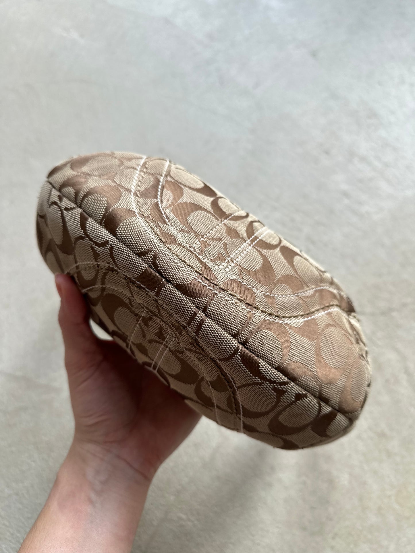 Vintage Y2K Coach Tan Croissant Shoulder Bag