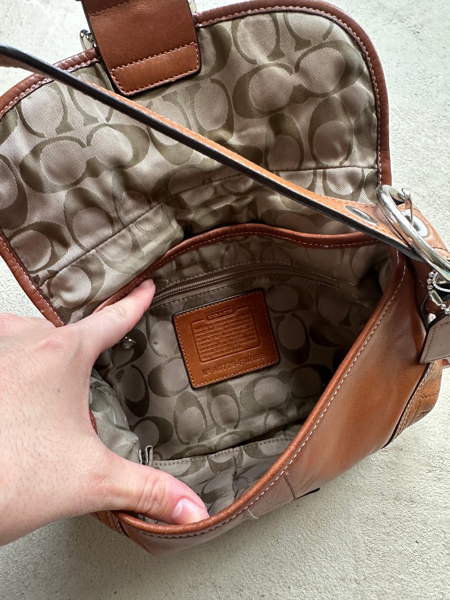 Vintage Y2K Coach Caramel Brown Mini Soho Leather Shoulder Bag