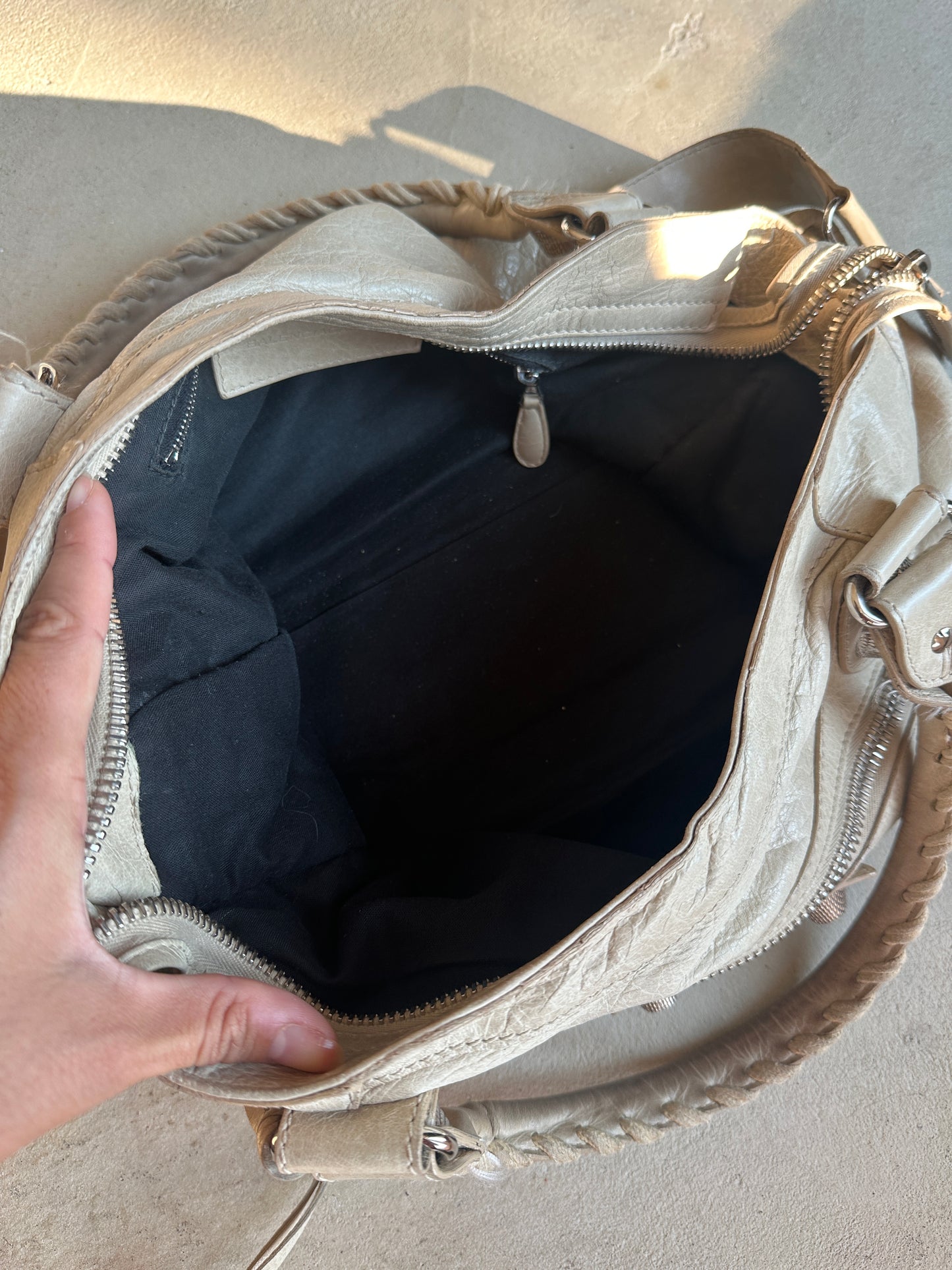 Vintage Cream Balenciaga City Bag
