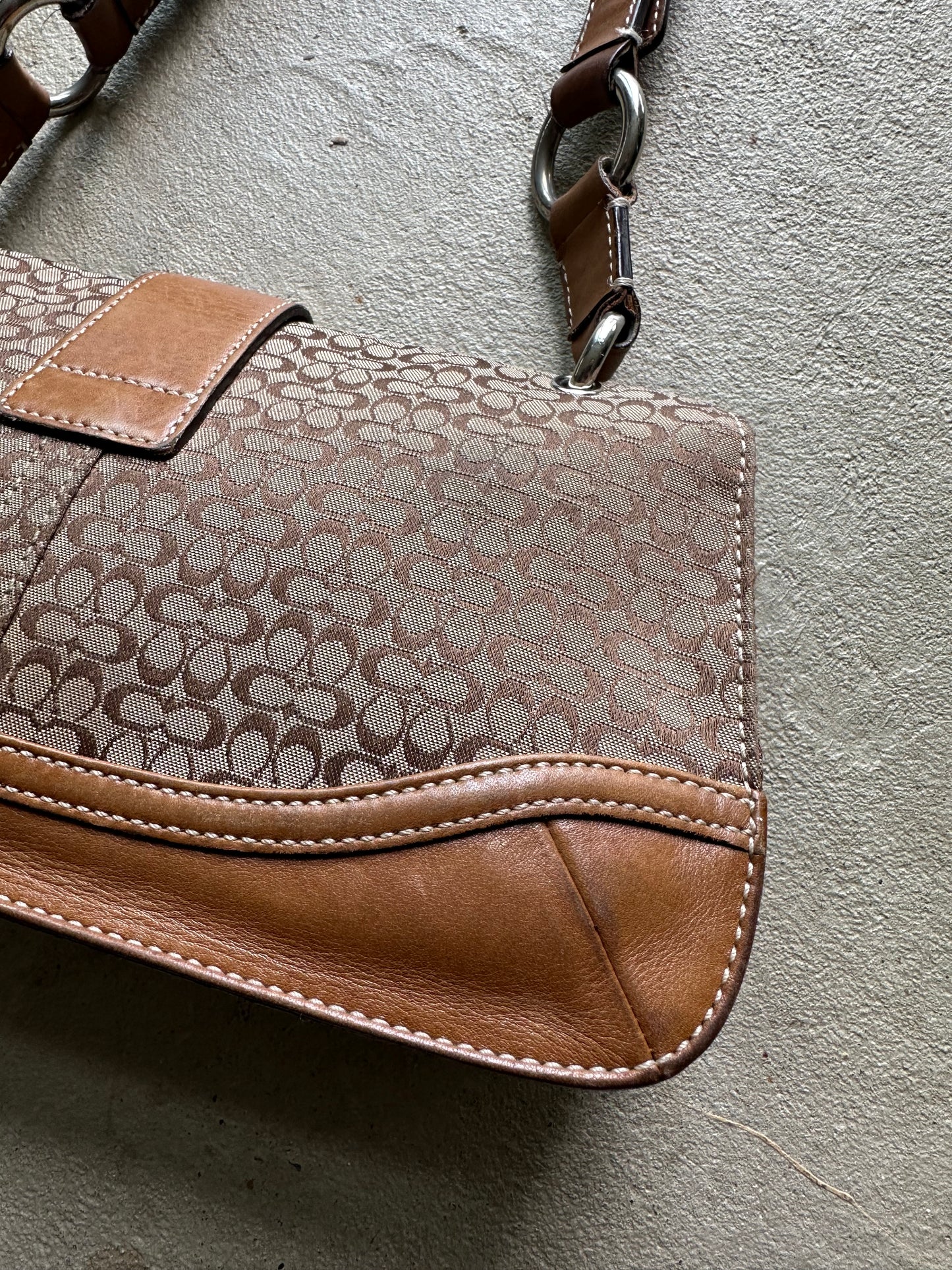Vintage Y2K Coach Tan Mini Soho Style Shoulder Bag