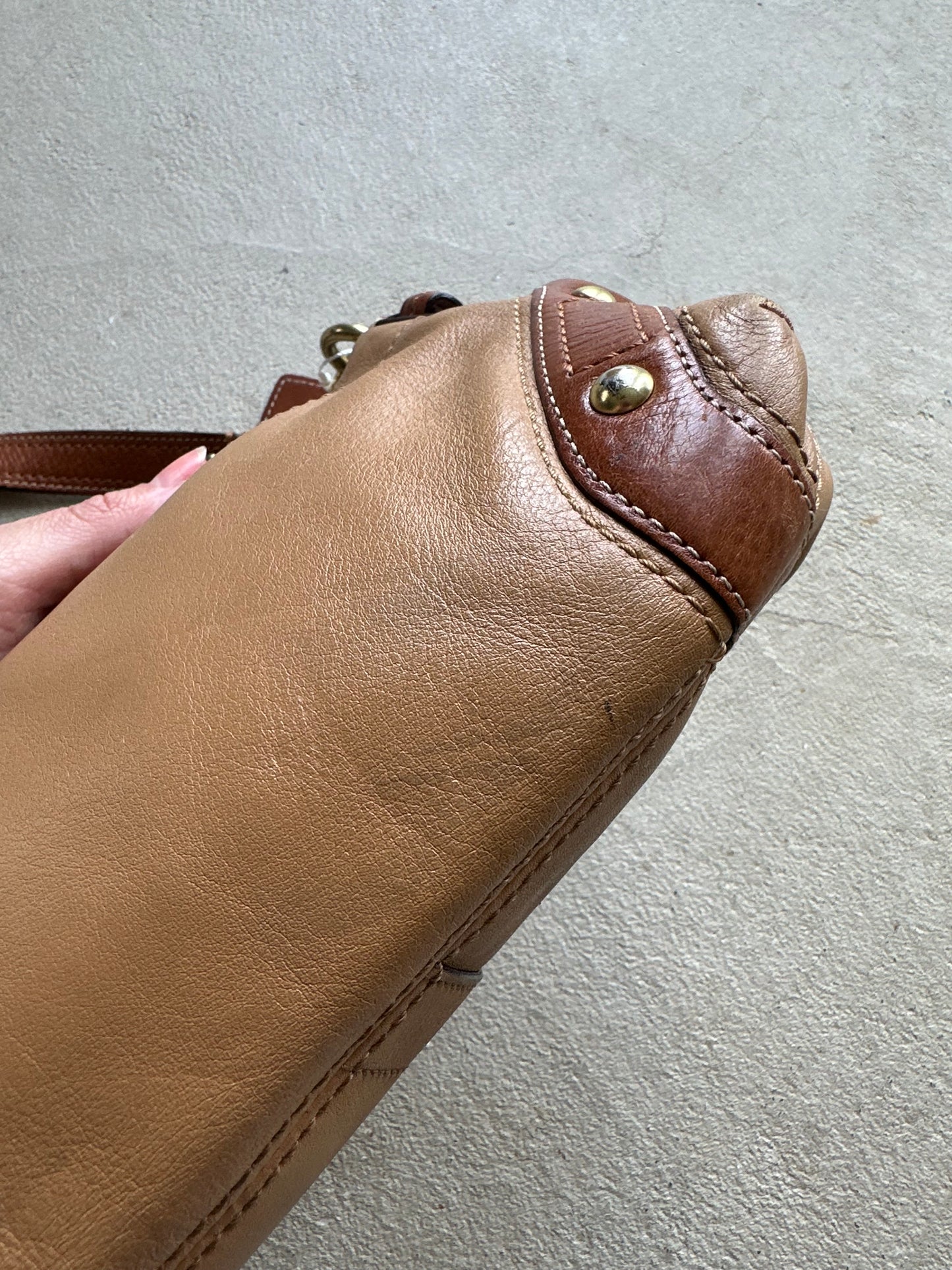 Vintage Y2K Coach Leather Shoulder Bag