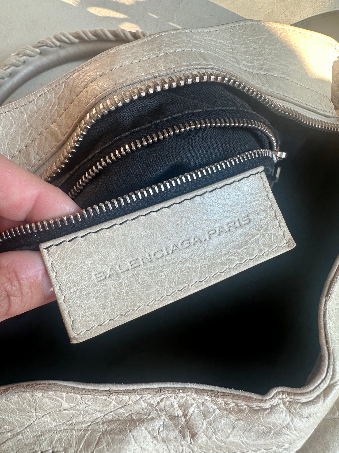Vintage Cream Balenciaga City Bag