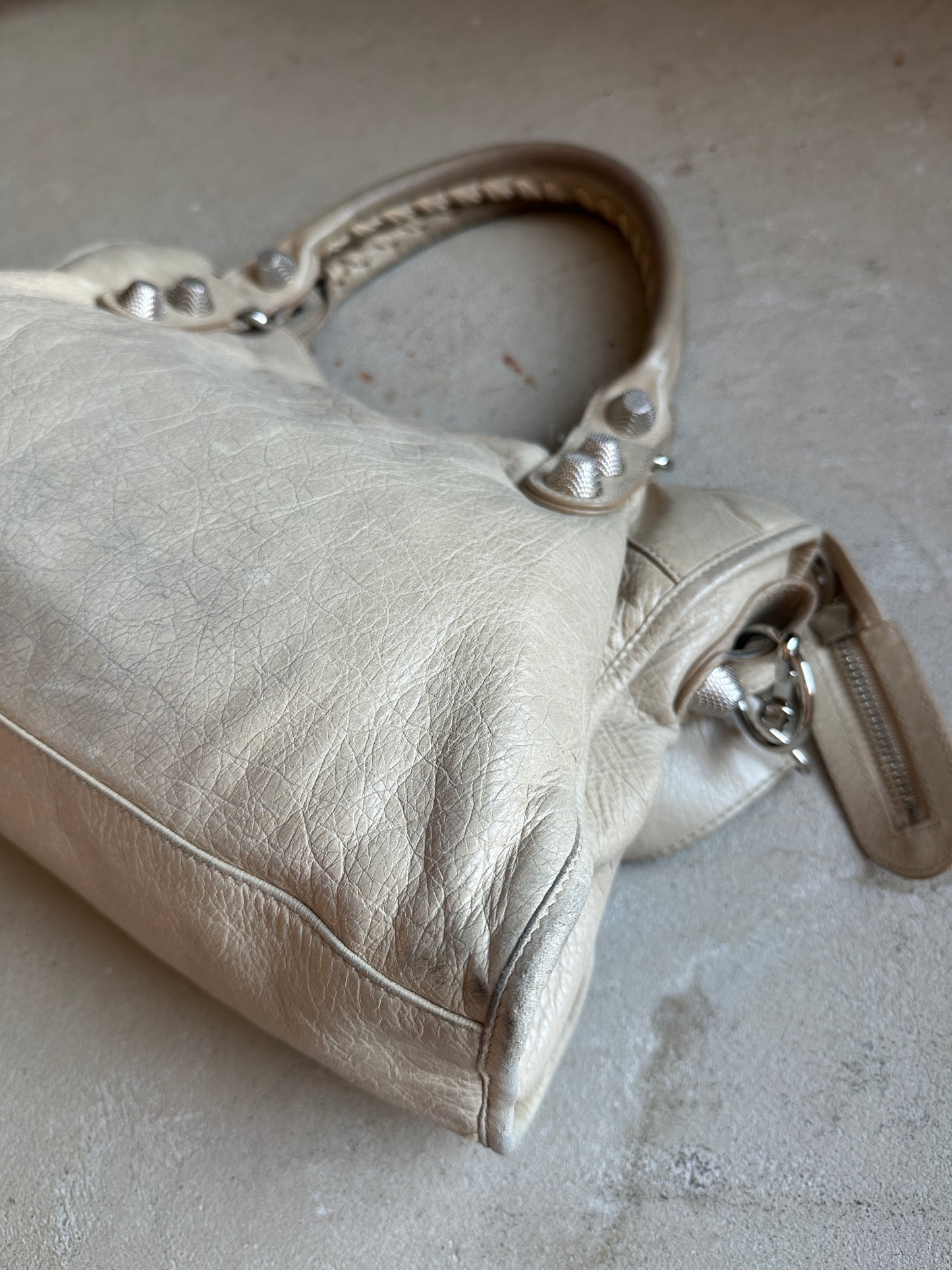 Vintage Cream Balenciaga City Bag