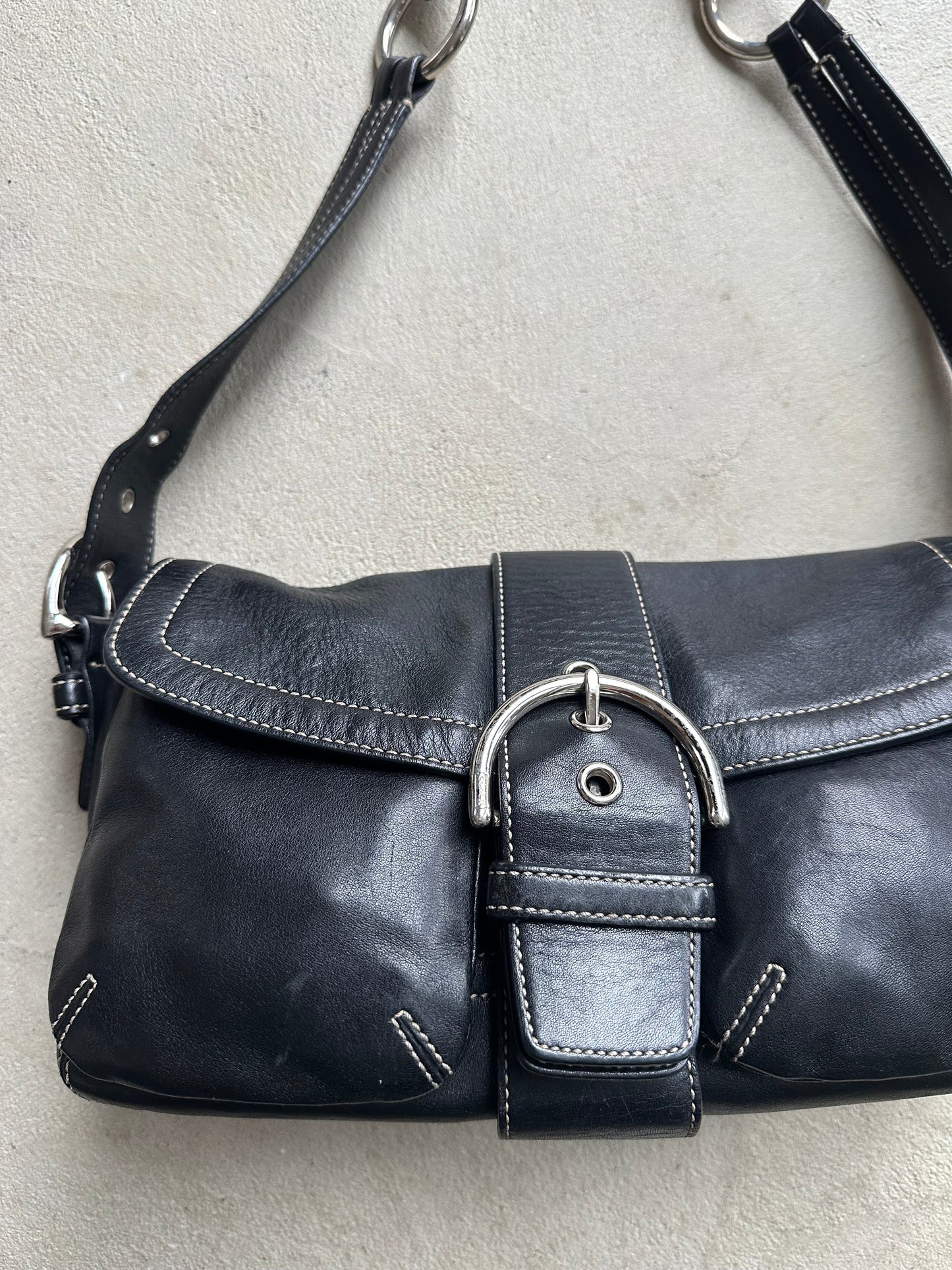 Vintage Y2K Coach Black Square Soho Leather Shoulder Bag