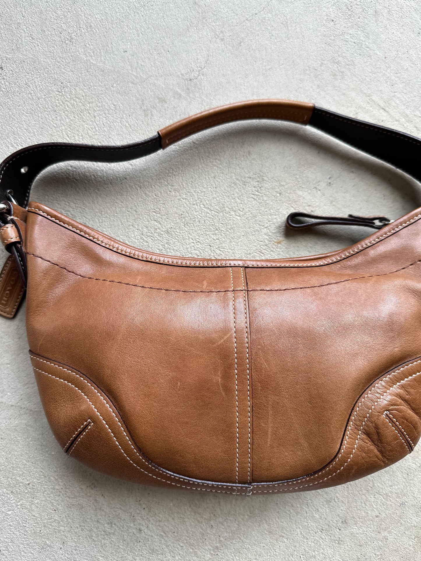 Vintage Y2K Coach Brown Croissant Leather Shoulder Bag