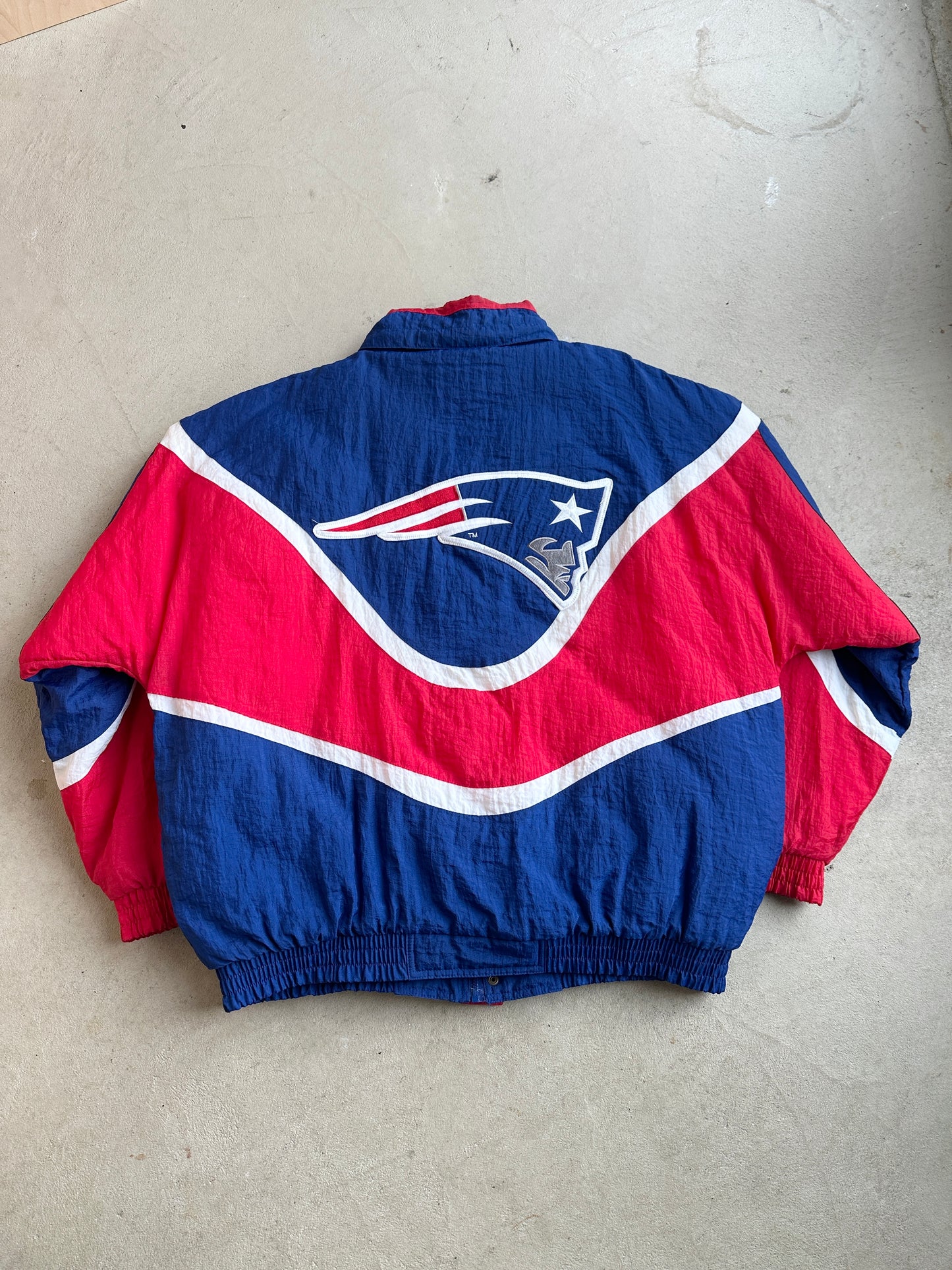 Vintage Patriots NFL Puffer Jacket - XL