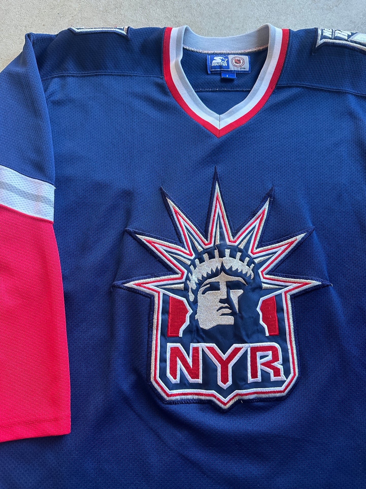 Vintage Starter New York Rangers Jersey Lady Liberty Eastern NHL Conference - L