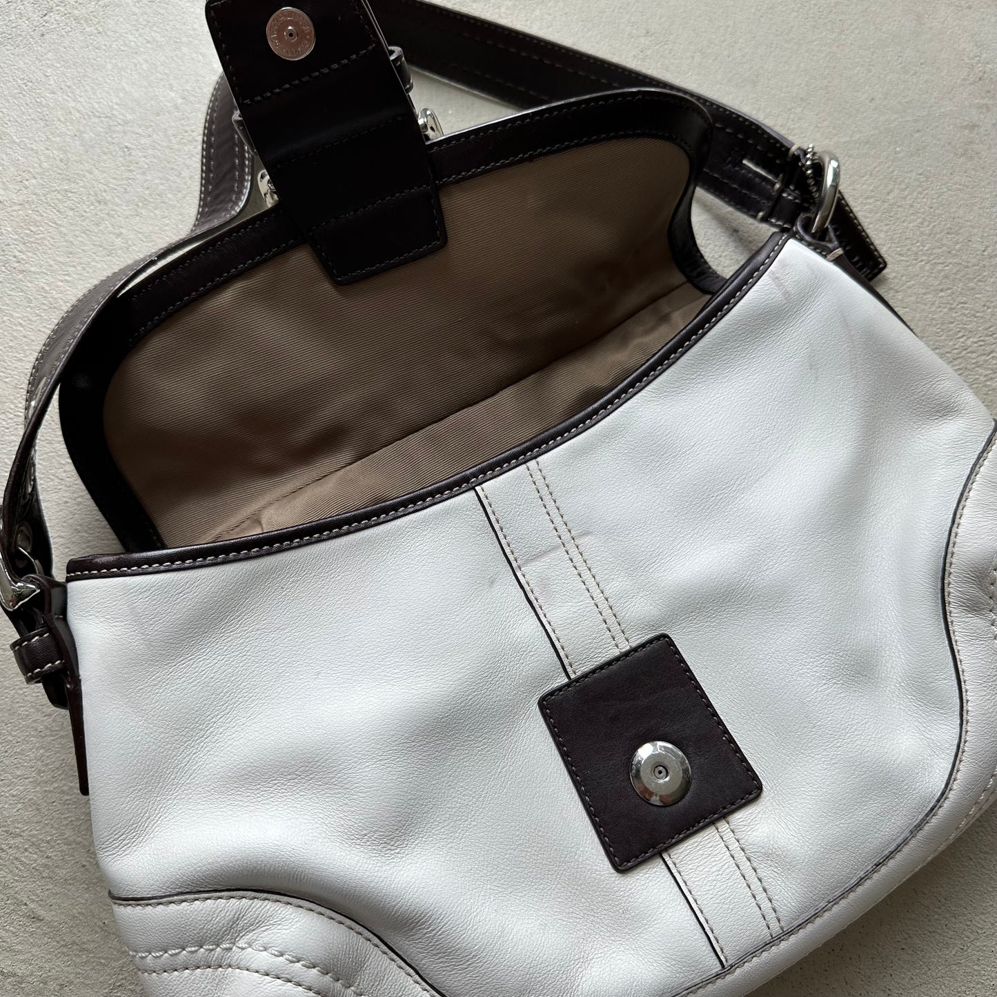 Vintage Y2K Coach White Leather Soho Shoulder Bag