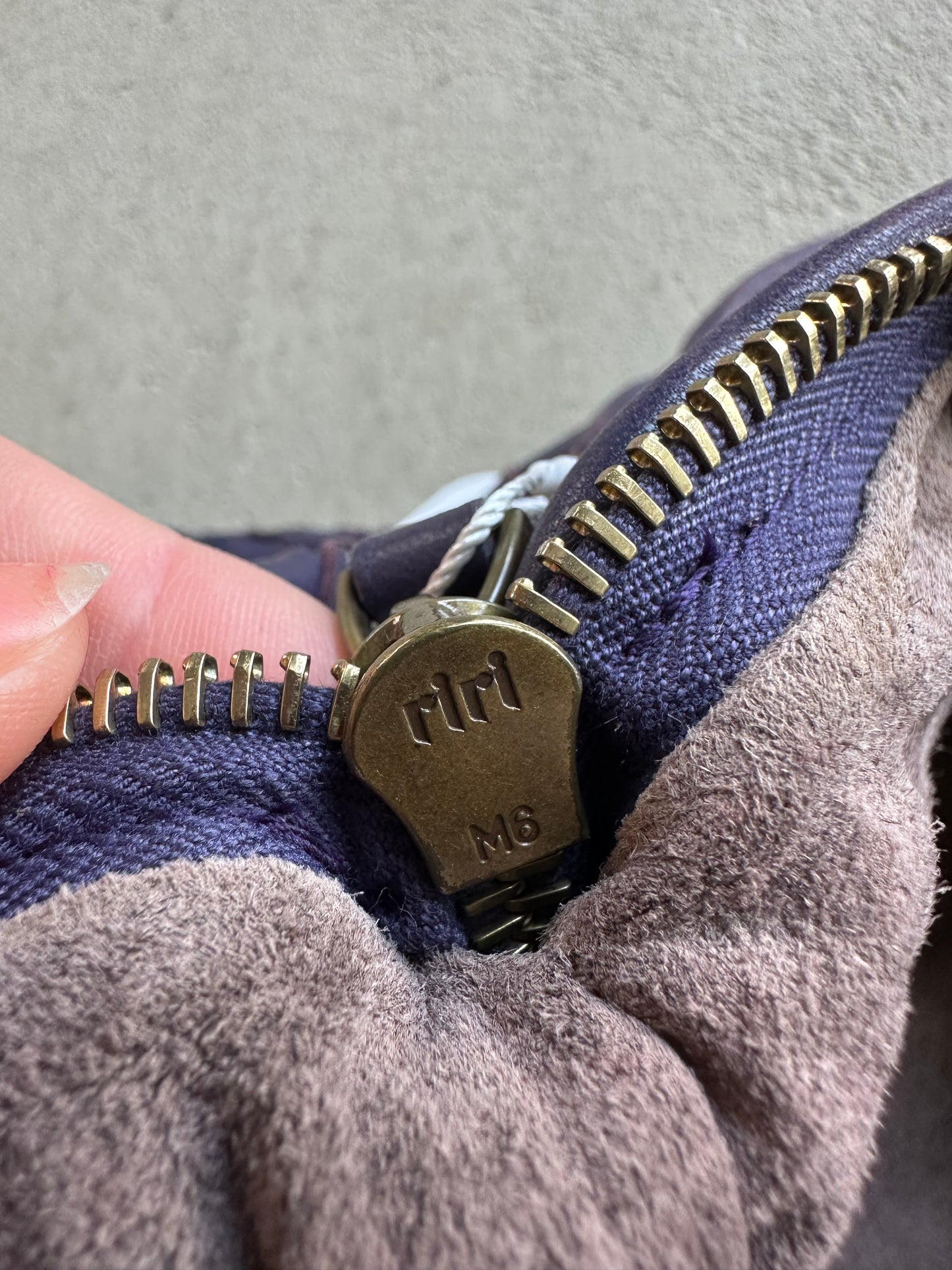 Vintage Bottega Veneta Intrecciato Hobo Bag