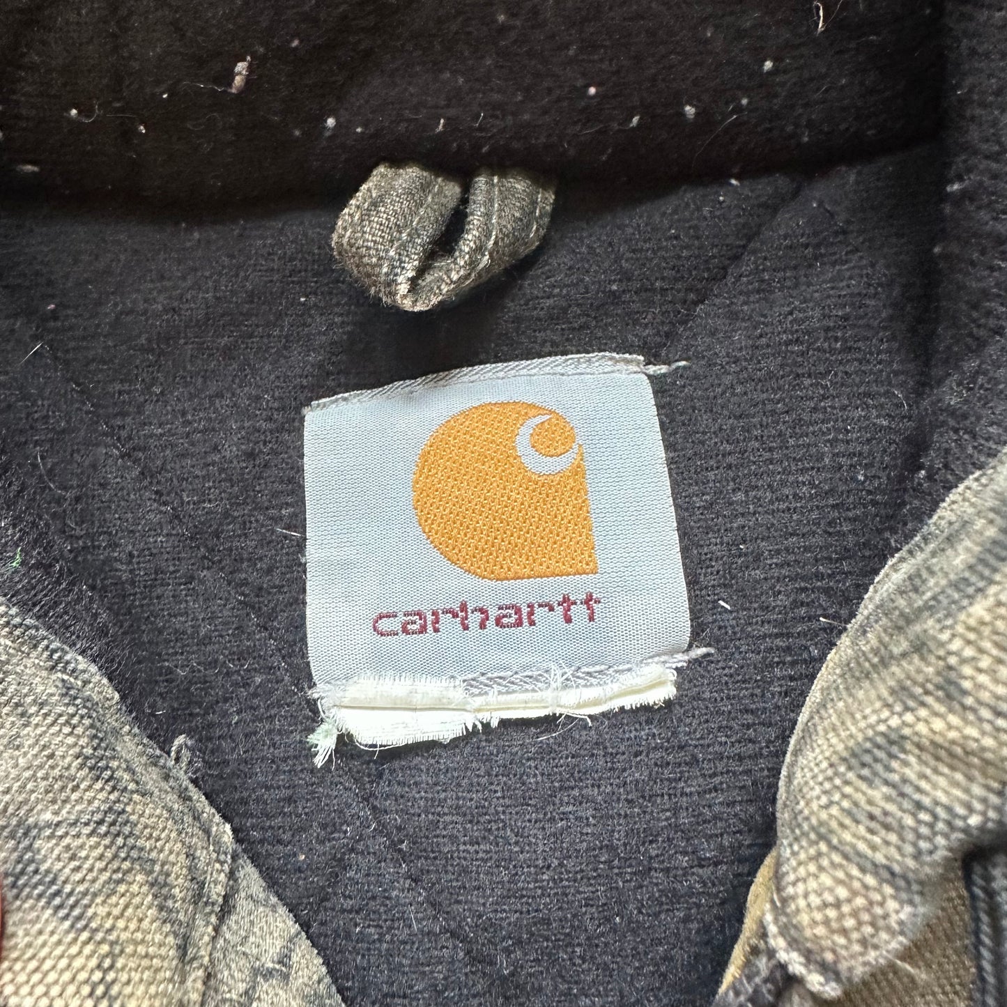 Vintage Carhartt Camo Hooded Jacket - XL