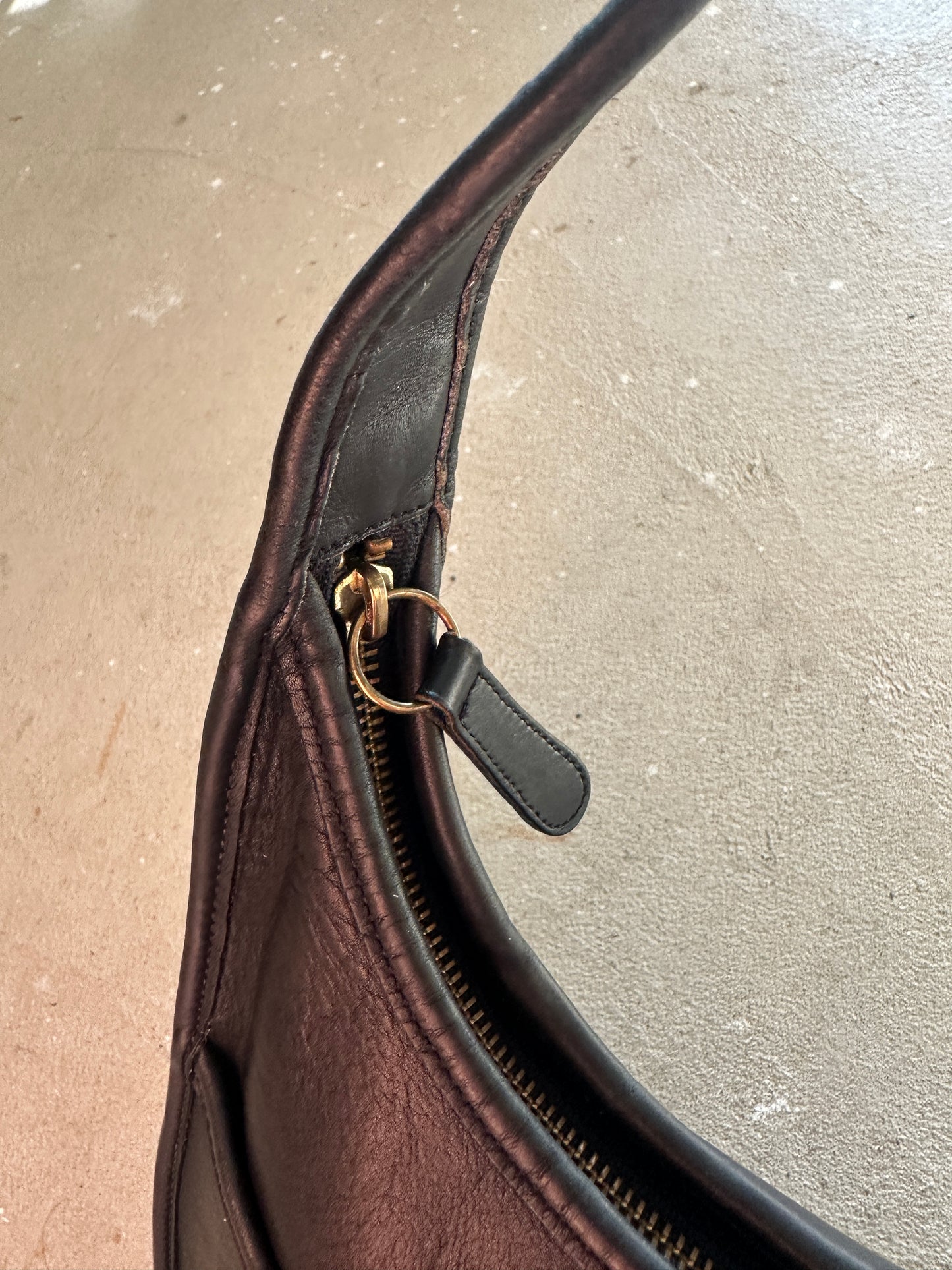 Vintage Coach Ergo Black Shoulder Bag 9033