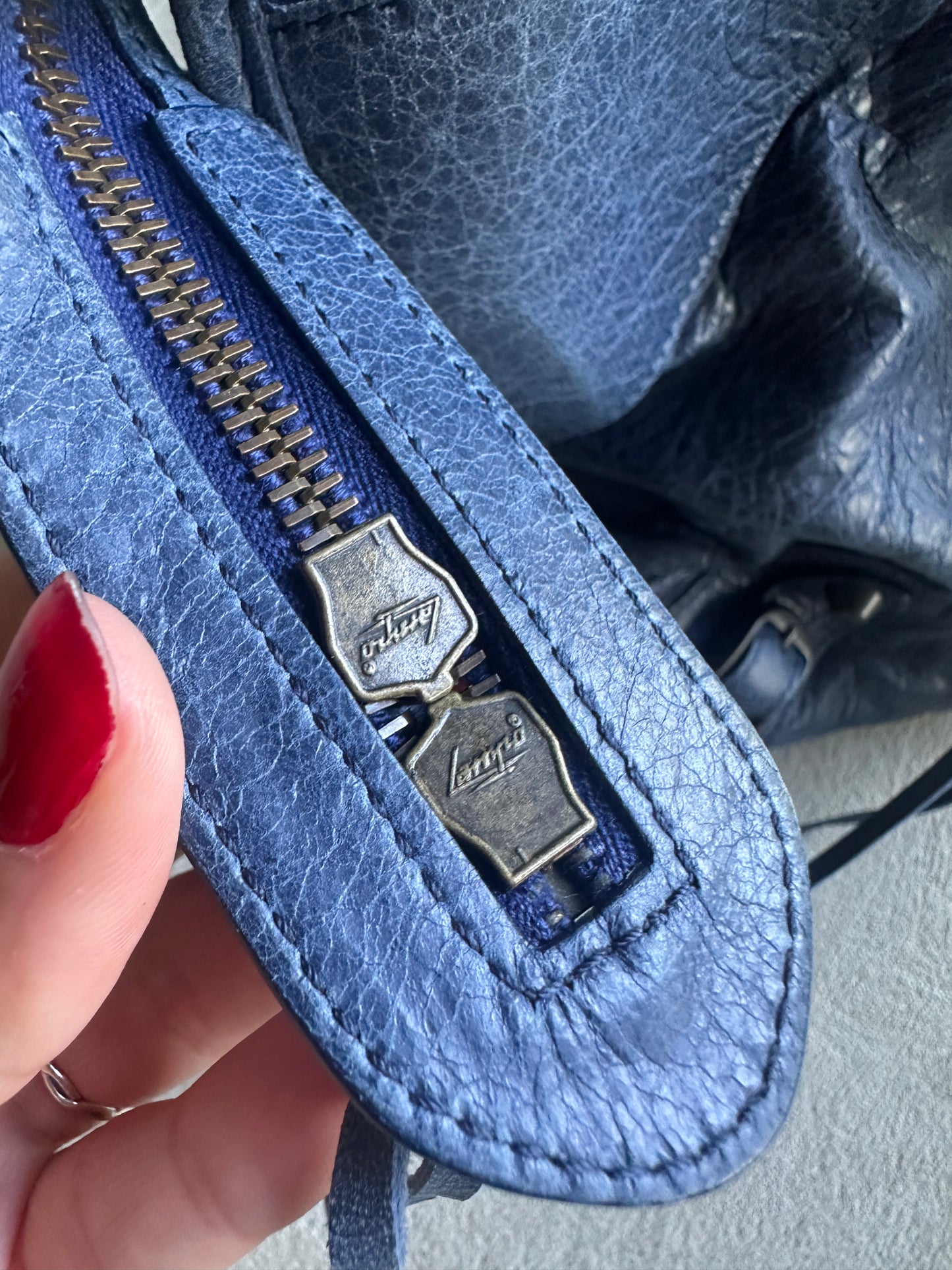 Vintage Balenciaga Blue Part Time Bag