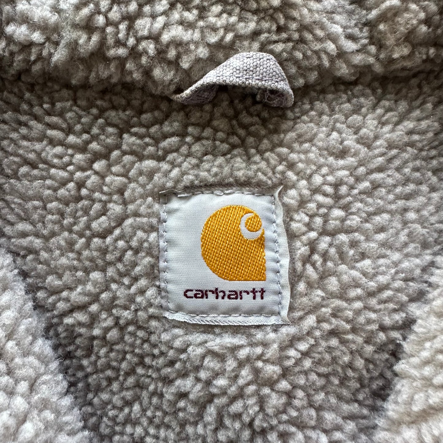 Vintage Carhartt Camo Hooded Jacket - S