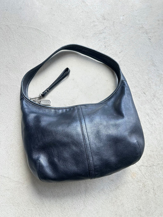 Vintage Y2K Coach Black Leather Shoulder Bag