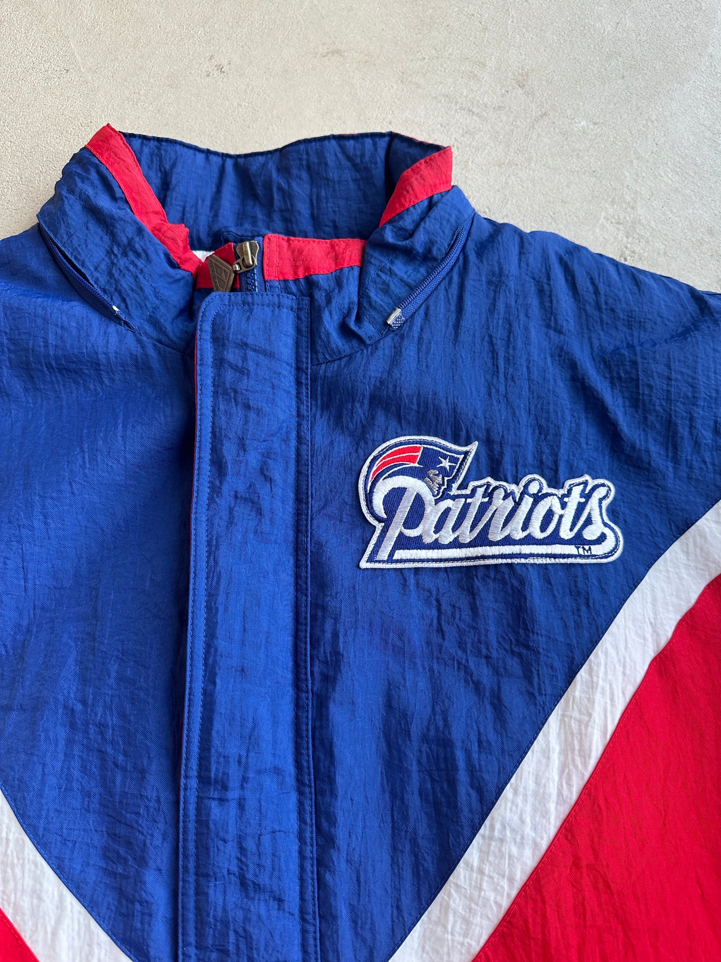 Vintage Patriots NFL Puffer Jacket - XL