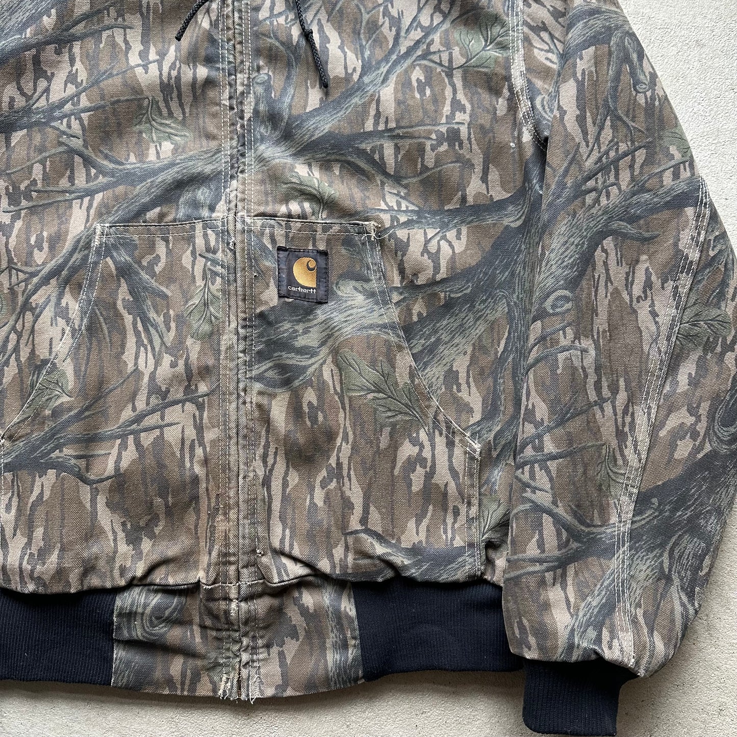 Vintage Carhartt Camo Hooded Jacket - M