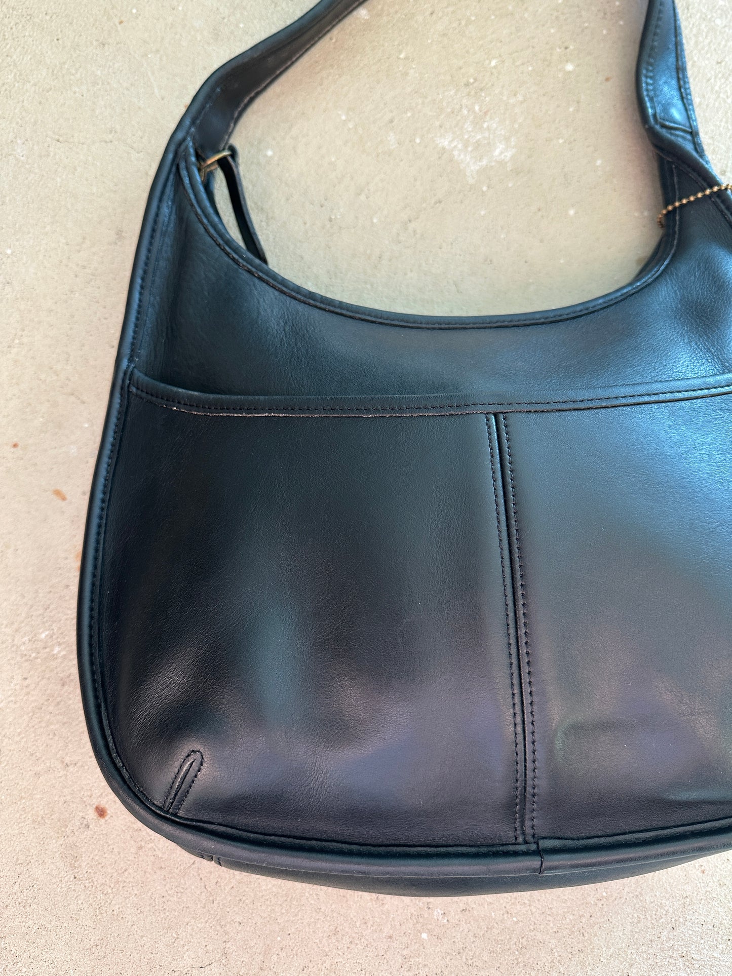 Vintage Coach Ergo Black Shoulder Bag 9033