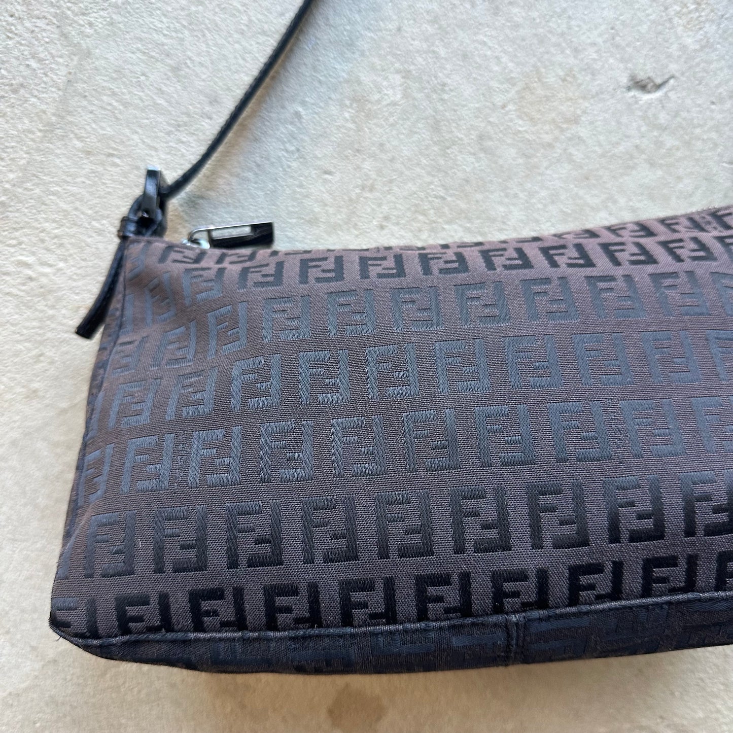 Fendi Baguette Style Shoulder Bag Black/Brown