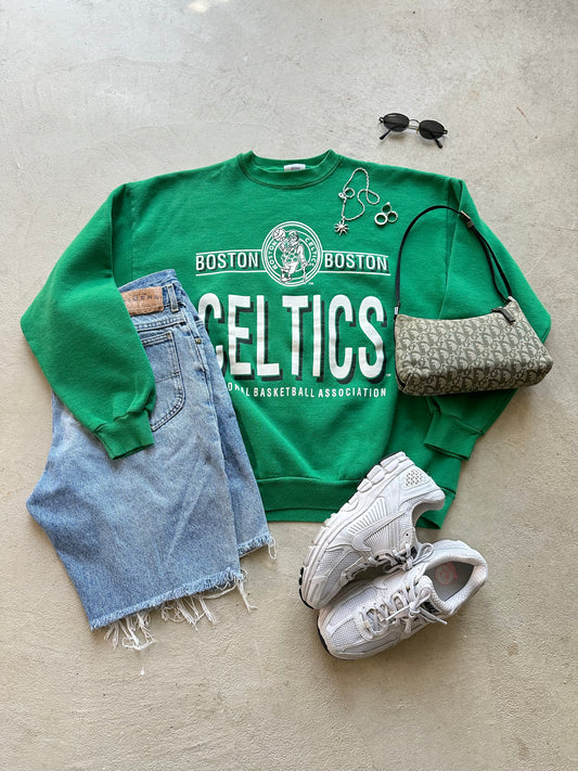 Vintage NBA Boston’s Celtics Crewneck - L