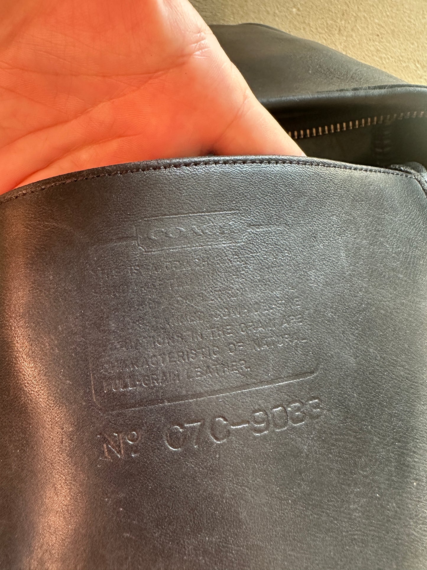 Vintage Coach Ergo Black Shoulder Bag 9033