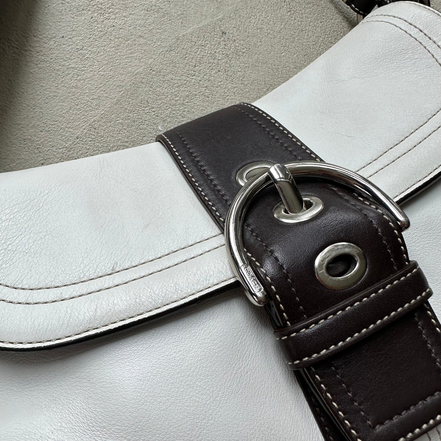 Vintage Y2K Coach White Leather Soho Shoulder Bag