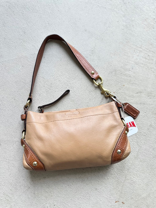 Vintage Y2K Coach Leather Shoulder Bag