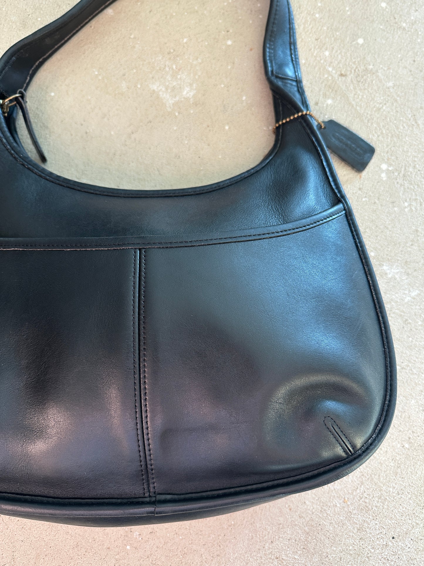 Vintage Coach Ergo Black Shoulder Bag 9033