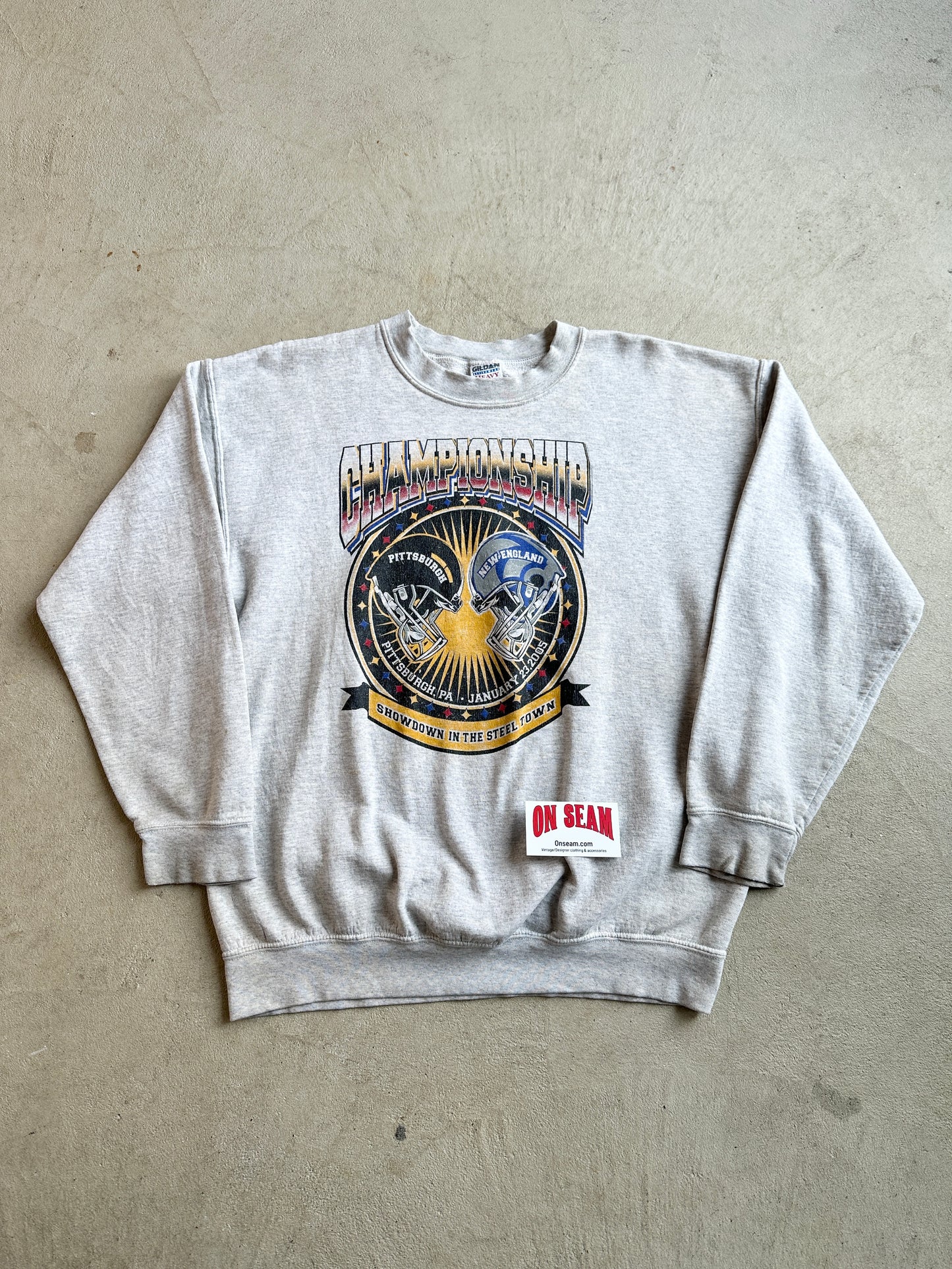 Patriots and Steelers Superbowl Crewneck - L