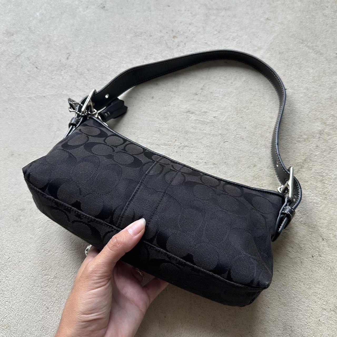 Vintage Y2K Coach Black Baguette Shoulder Bag