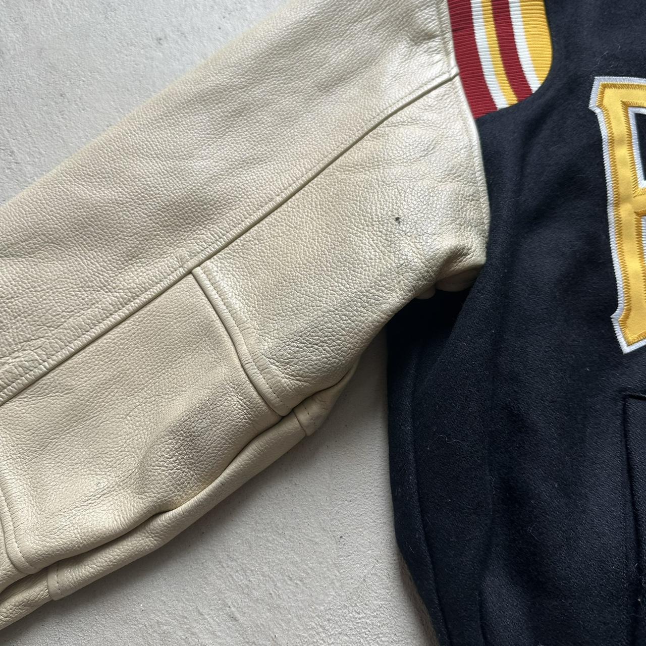 Vintage MLB Pirates Varsity Jacket - L