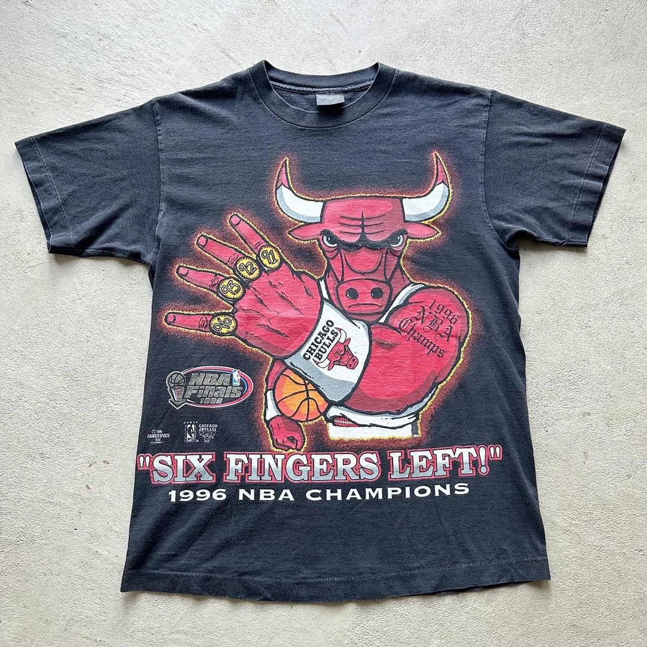 Rare Vintage 1996 MBA Champions Chicago Bulls T-Shirt - L