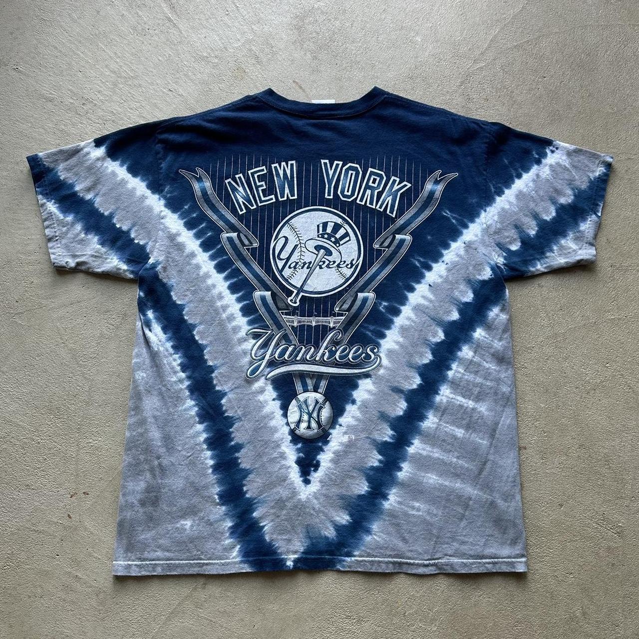 Vintage New York Yankees Tie-Dyed T-Shirt - L