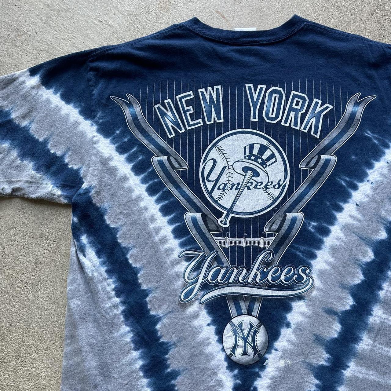 Vintage New York Yankees Tie-Dyed T-Shirt - L