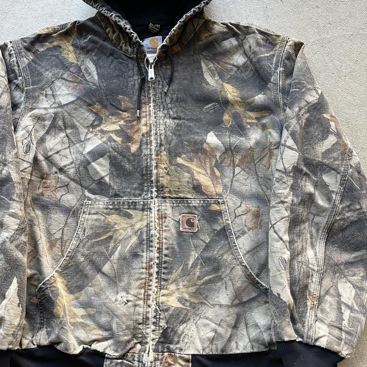 Vintage Carhartt Camo Hooded Jacket - XL